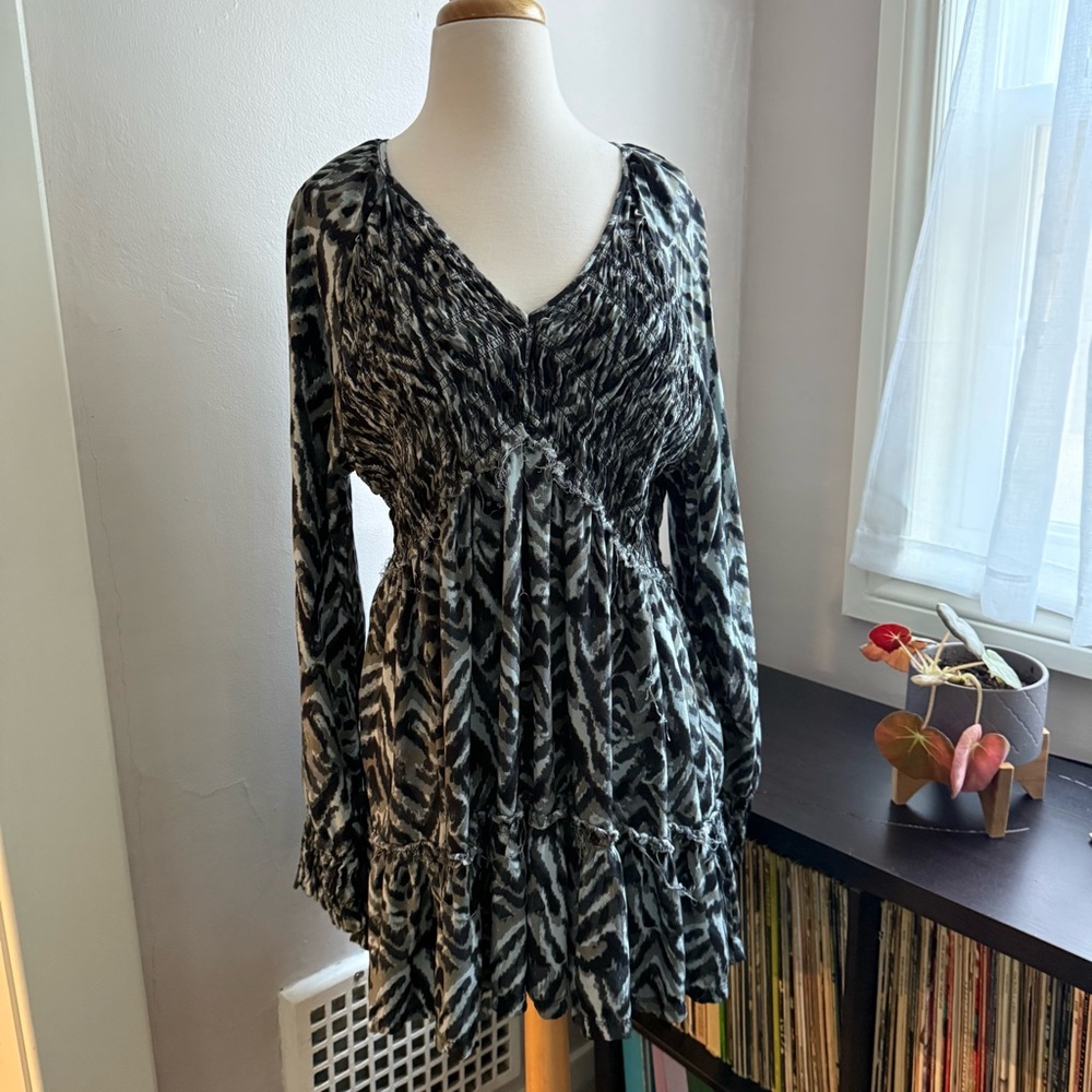 Beach Lunch Lounge Animal Print Long Sleeve Smocked Mini Dress/Tunic - Size XL